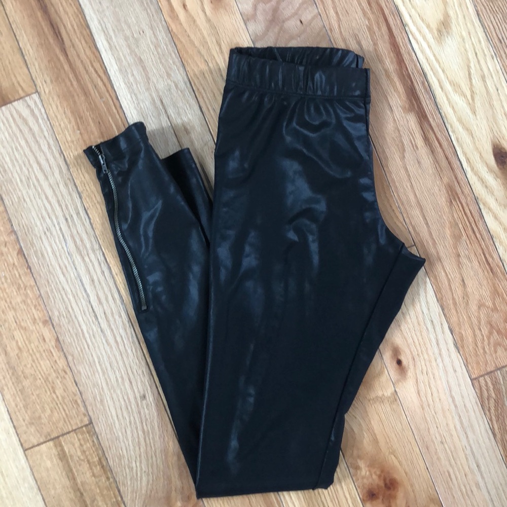 INC-black, shinny (wet-look) leggings-like new (S)